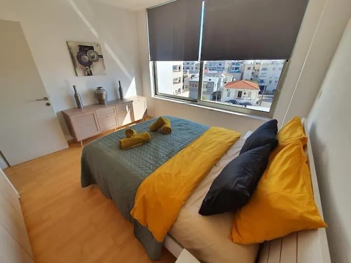 Anamor Apartment 408 ラルナカ 0*,